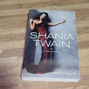 Shania Twain Biography Book